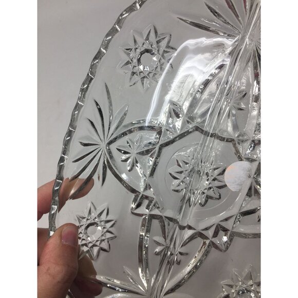 Vintage Anchor Hocking Sectioned Clear Glass Relish Dish - Picture 4 of 6